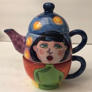 GANZ BELLA CASA DENISE FORD TEAPOT & MUG SET GIRL